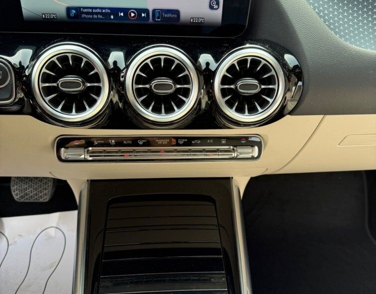 MERCEDES-BENZ EQA 250+